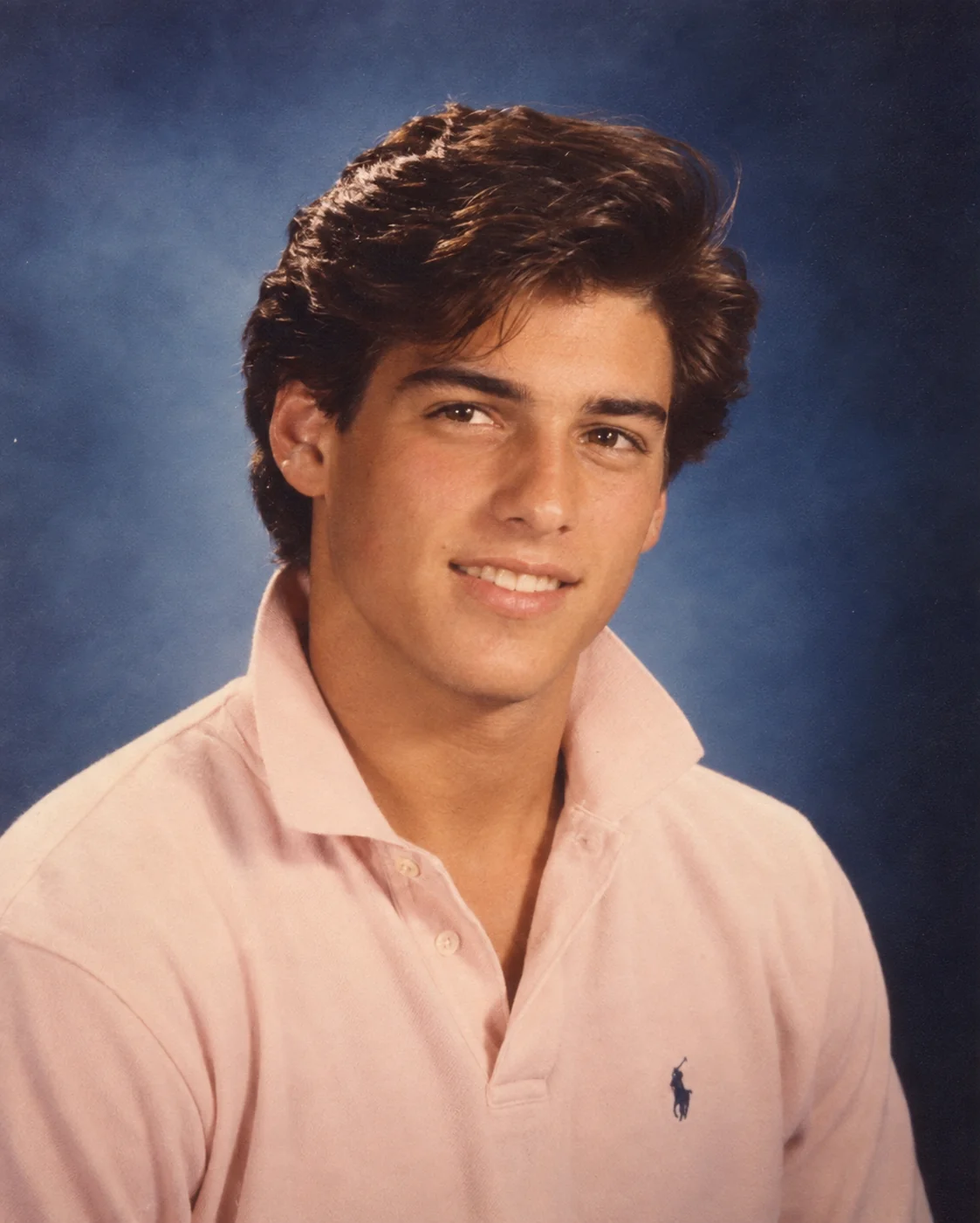 1980s college boy yearbook portrait AI prompt — retro male student studio photo with gradient backdrop and Lifetouch lighting